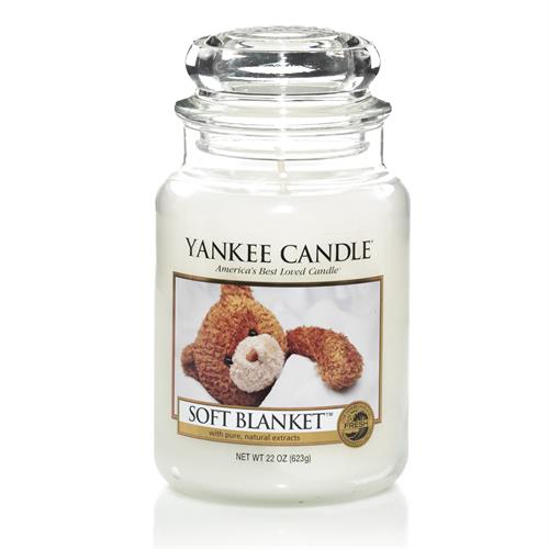 Big_5038580003987-01 Yankee Candle Soft Blanket Large Jar Retail Box - Image 1